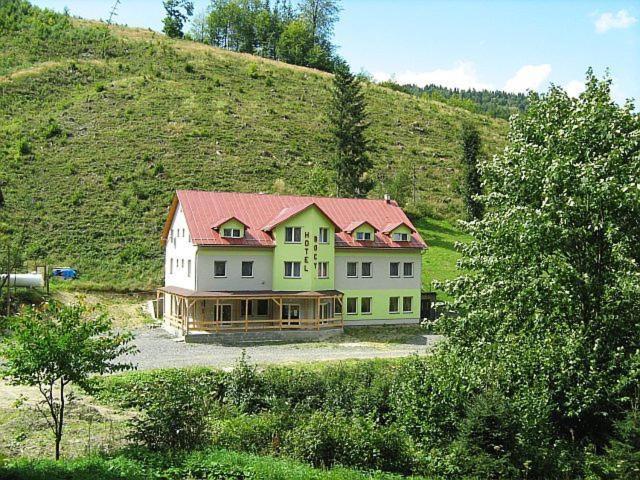 Hotel Bocy Oscadnica Εξωτερικό φωτογραφία